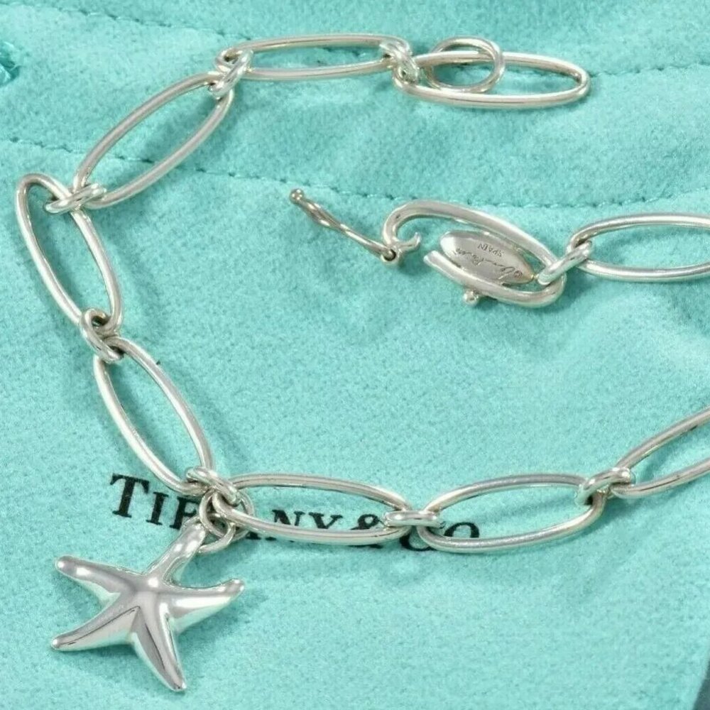 MintTiffany & Co Elsa Peretti Sterling Silver Paperclip Bracelet with Starfish